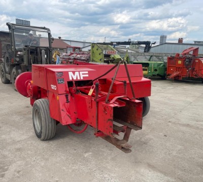 Massey Ferguson 124