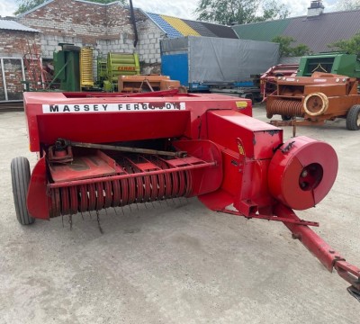 Massey Ferguson 124
